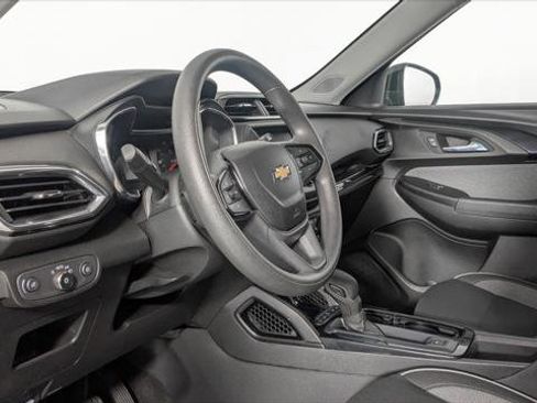 Used 2023 Chevrolet TrailBlazer LT image 26