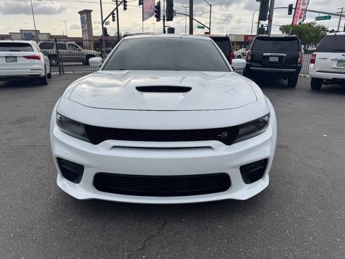 Used 2020 Dodge Charger Scat Pack RWD image 3