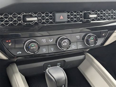 Certified 2024 Honda Accord EX-L image 18