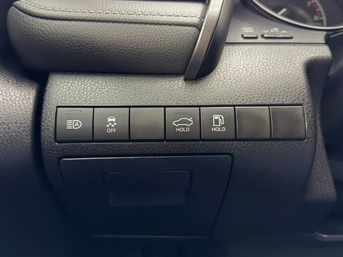 Used 2023 Toyota Camry SE image 22
