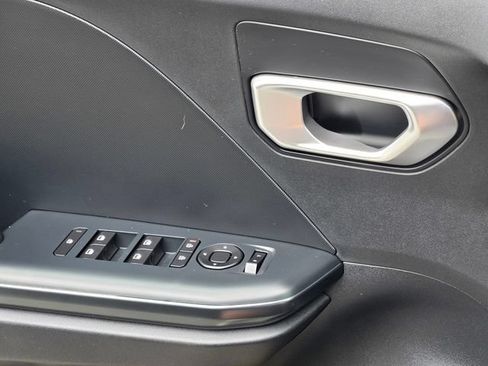 New 2026 Kia K4 FWD image 15
