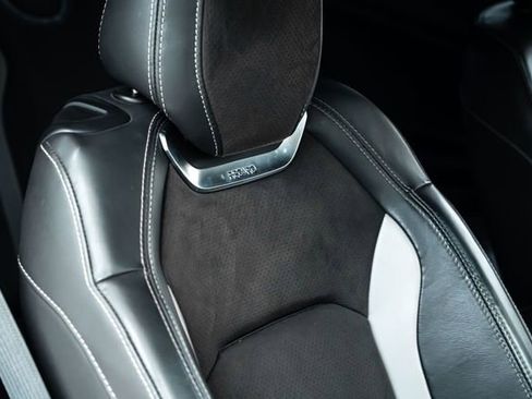 Used 2018 Chevrolet Camaro SS image 22