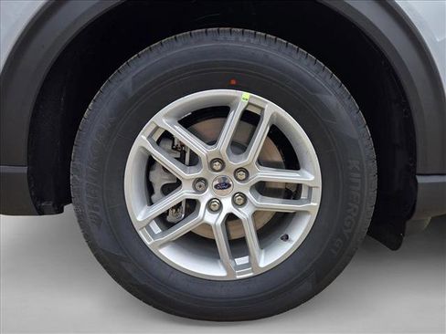 New 2026 Ford Explorer Active image 10