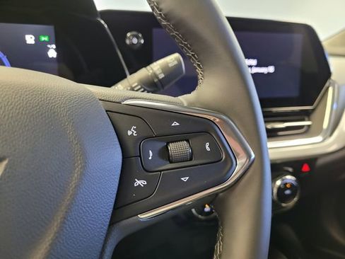 New 2026 Chevrolet Trax LT w/ Driver Confidence Package image 23