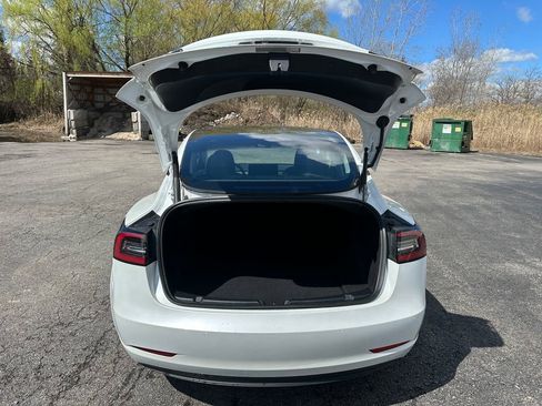 Used 2021 Tesla Model 3 Long Range image 17
