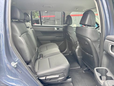 Used 2026 Hyundai Santa Fe SEL FWD image 25