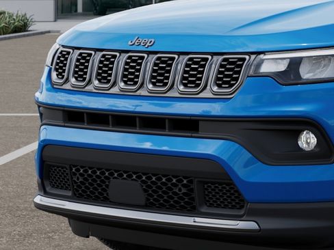 New 2026 Jeep Compass Latitude image 37