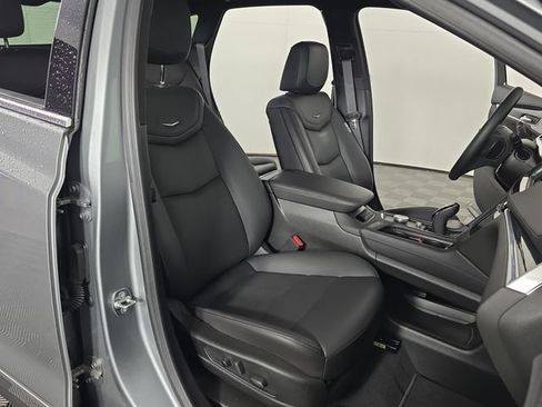 Used 2025 Cadillac XT5 Premium Luxury AWD/4WD image 20
