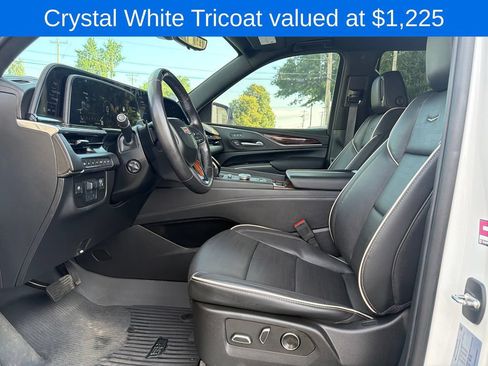 Certified 2024 Cadillac Escalade Premium Luxury w/ Performance Package AWD/4WD image 10