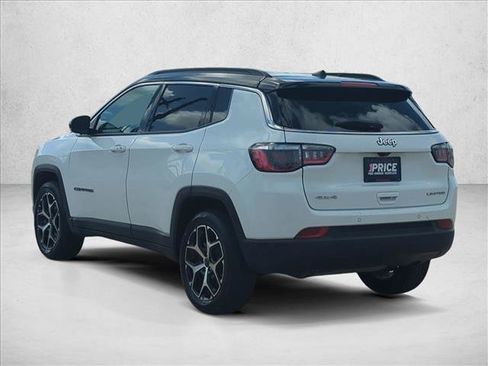 Used 2025 Jeep Compass Limited AWD/4WD image 8