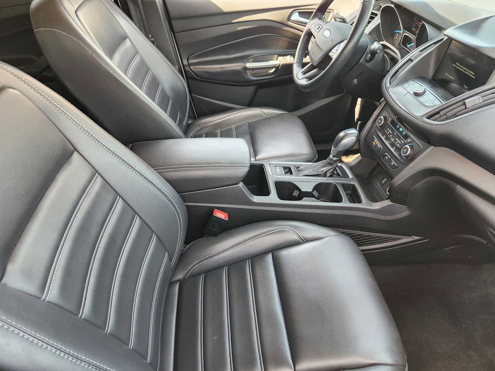 Used 2019 Ford Escape SEL FWD image 13