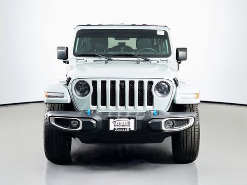 Used 2023 Jeep Wrangler Unlimited Sahara w/ Cold Weather Group AWD/4WD image 2