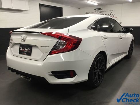 Used 2019 Honda Civic Sport image 10