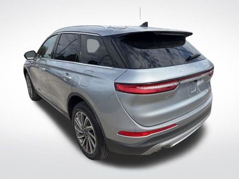 Used 2024 Lincoln Corsair Reserve image 5