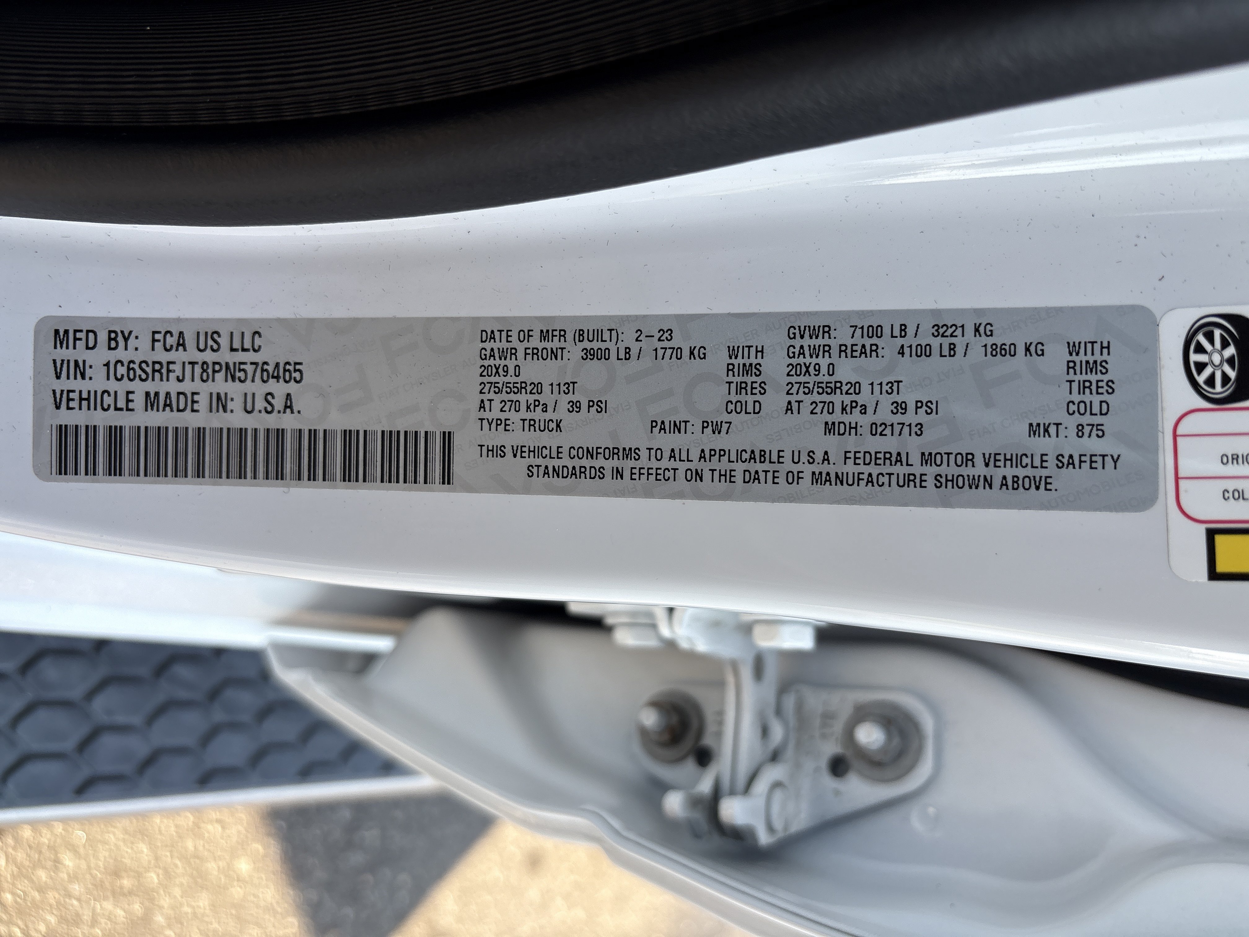 Used 2023 RAM 1500 Laramie AWD/4WD image 36