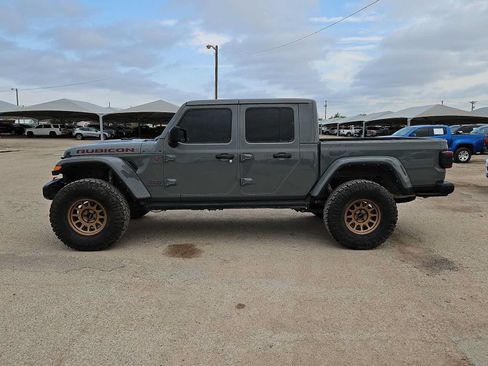 Used 2021 Jeep Gladiator Rubicon AWD/4WD image 5