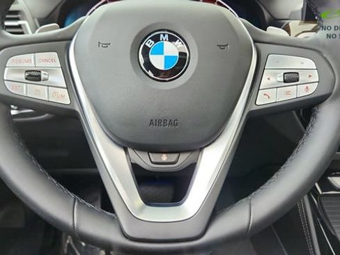 Used 2025 BMW X4 xDrive30i AWD/4WD image 41