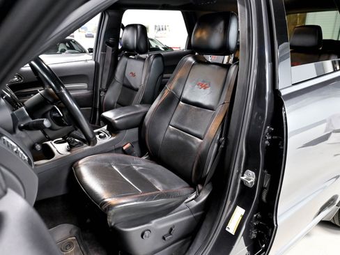 Used 2018 Dodge Durango R/T w/ Technology Group AWD/4WD image 7