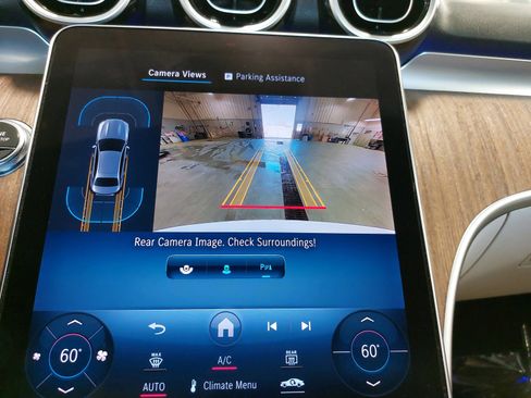 Used 2024 Mercedes-Benz C 300 4MATIC Sedan image 24