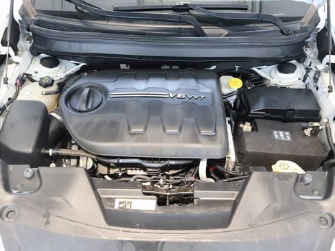 Used 2018 Jeep Cherokee Trailhawk w/ Comfort/Convenience Group image 42