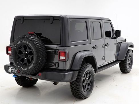 Used 2023 Jeep Wrangler Unlimited w/ Cold Weather Group image 8