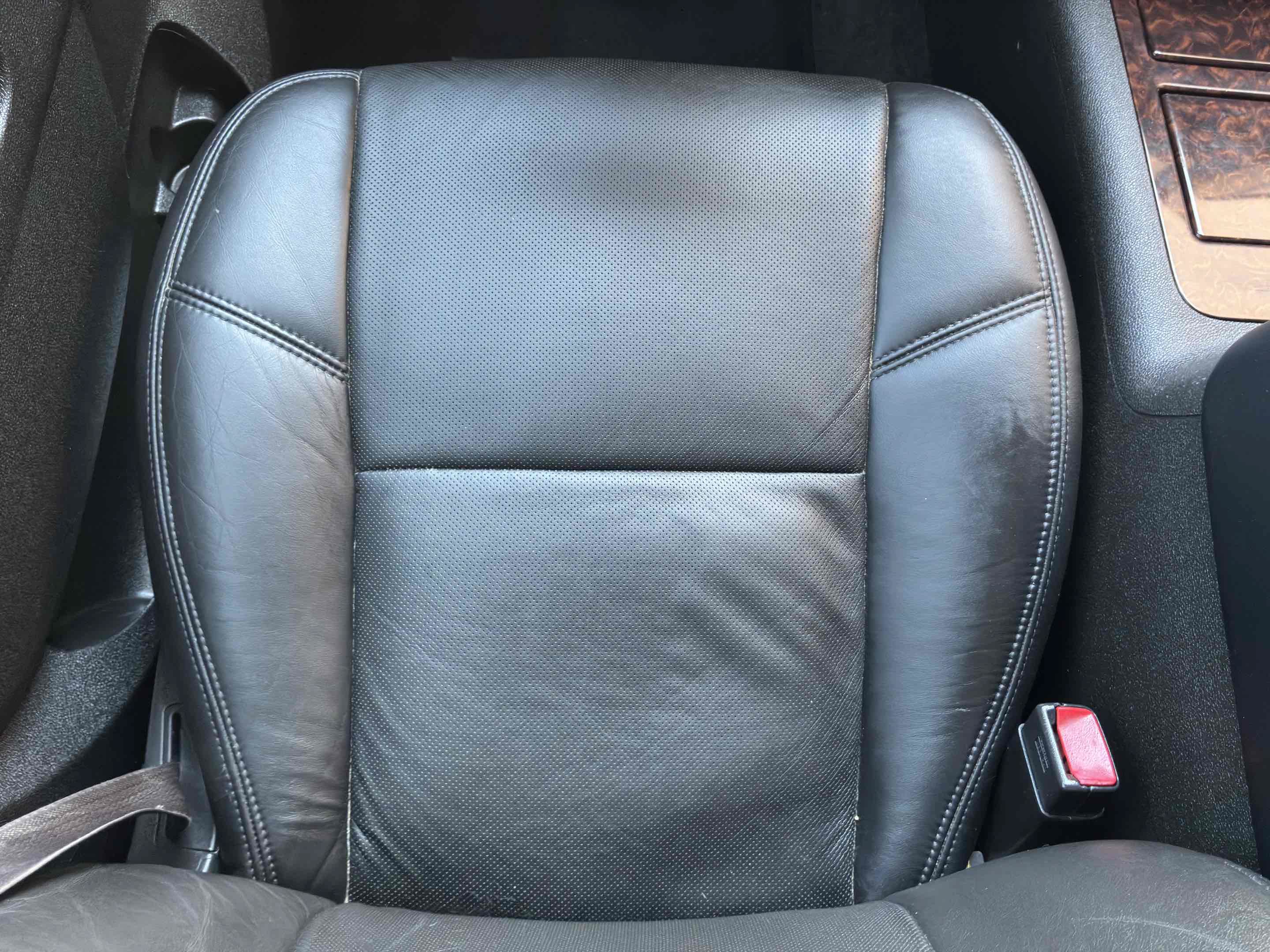 Used 2012 GMC Yukon Denali AWD/4WD image 40