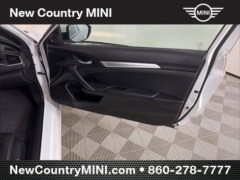 Used 2020 Honda Civic Sport image 17