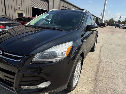 Used 2014 Ford Escape Titanium w/ Equipment Group 401A image 6