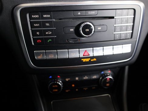 Used 2019 Mercedes-Benz GLA 250 GLA 250 image 18