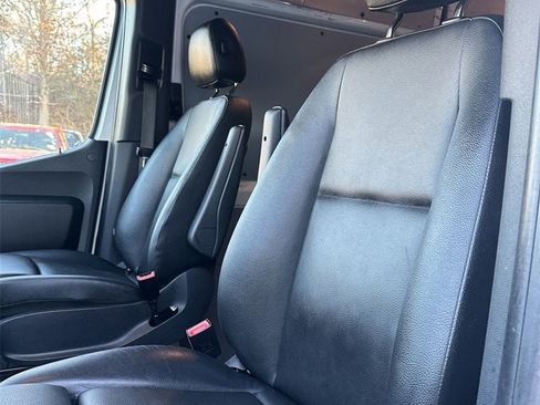 Used 2024 Mercedes-Benz Sprinter 144 Cargo w/ Acoustic Package image 13