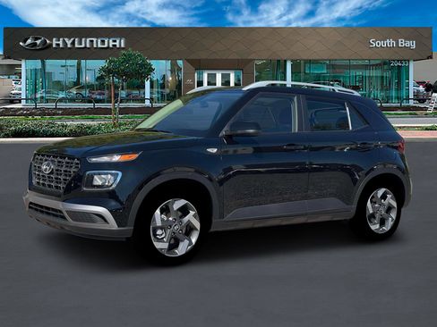New 2026 Hyundai Venue SEL image 2