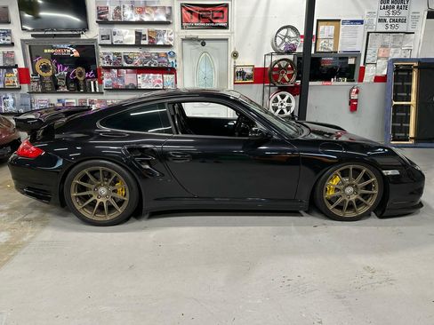 Used 2008 Porsche 911 Turbo AWD/4WD image 4