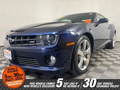 Used 2010 Chevrolet Camaro SS w/ RS Package RWD image 13