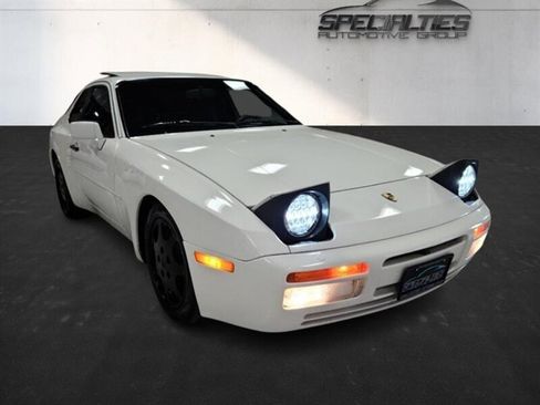 Used 1987 Porsche 944 Turbo image 22