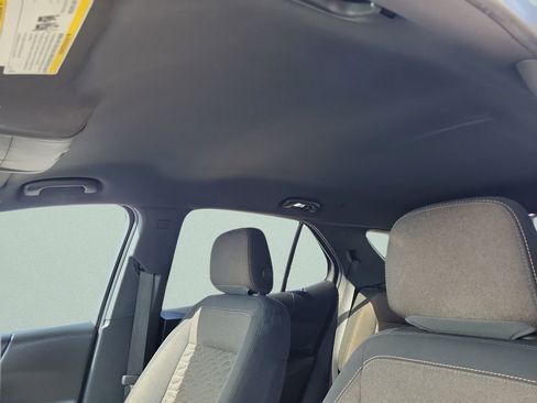 Used 2019 Chevrolet Equinox LT FWD image 17