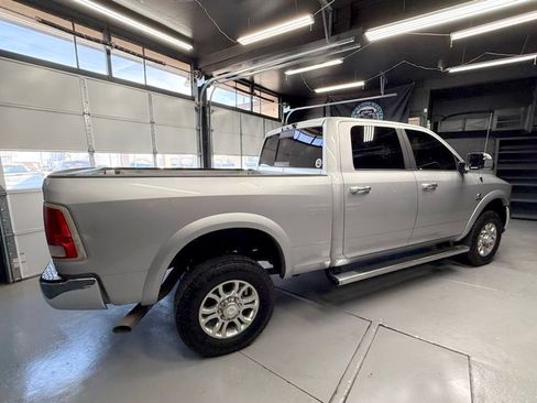 Used 2017 RAM 2500 Laramie AWD/4WD image 6