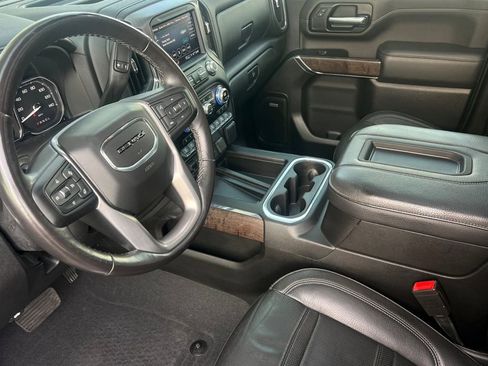 Used 2022 GMC Sierra 3500 Denali w/ Denali Black Diamond Edition AWD/4WD image 10