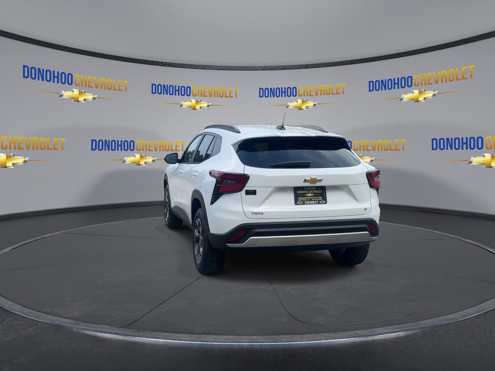 New 2026 Chevrolet Trax LT w/ LT Convenience Package FWD image 10