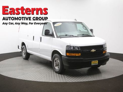 Used 2021 Chevrolet Express 2500 RWD image 42