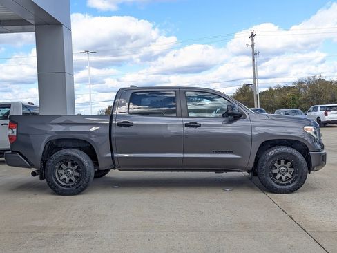 Used 2021 Toyota Tundra Limited image 7