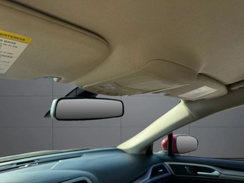 Used 2020 Ford Fusion SE FWD image 40