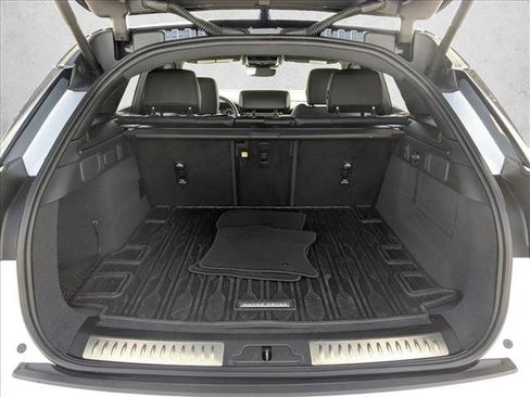 Used 2026 Land Rover Range Rover Velar S AWD/4WD image 6