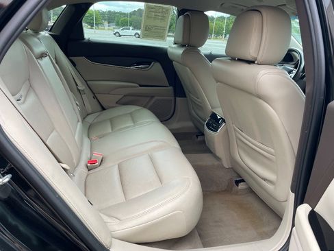 Used 2013 Cadillac XTS FWD image 17