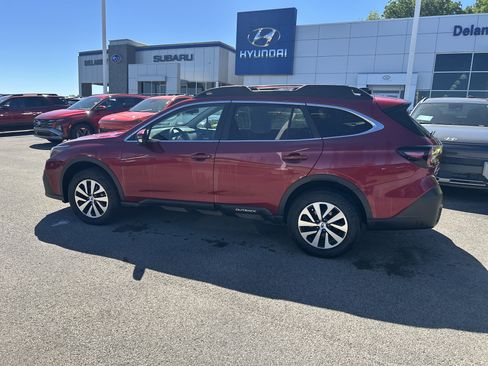 Used 2022 Subaru Outback Premium AWD/4WD image 7