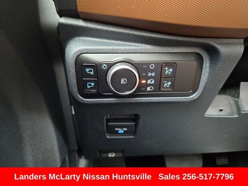 Used 2024 Ford Bronco Outer Banks AWD/4WD image 27