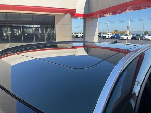 Used 2025 MAZDA CX-50 AWD 2.5 S w/ Premium Plus Pkg image 8