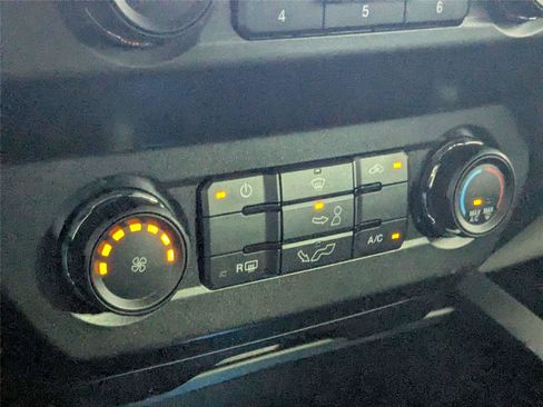 Used 2019 Ford F150 XL w/ Equipment Group 101A Mid AWD/4WD image 23