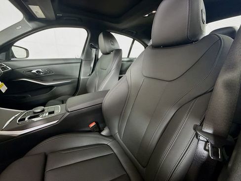 New 2026 BMW 330i xDrive Sedan w/ Premium Package image 21