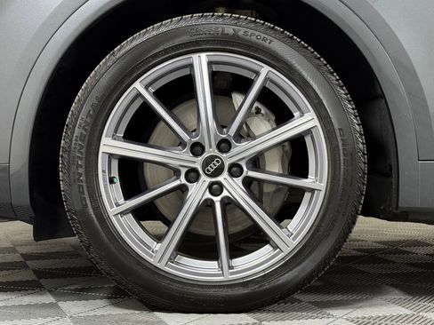 Certified 2023 Audi Q5 e Premium Plus w/ Premium Plus Package image 11