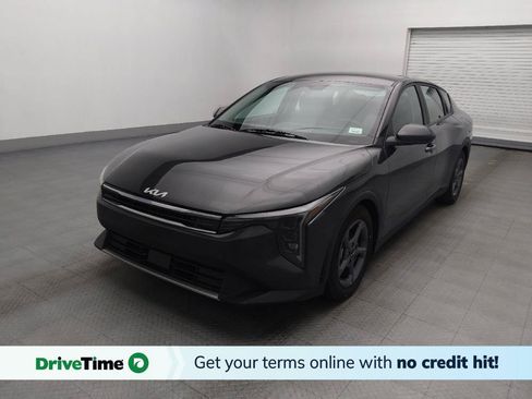 Used 2025 Kia K4 FWD image 1